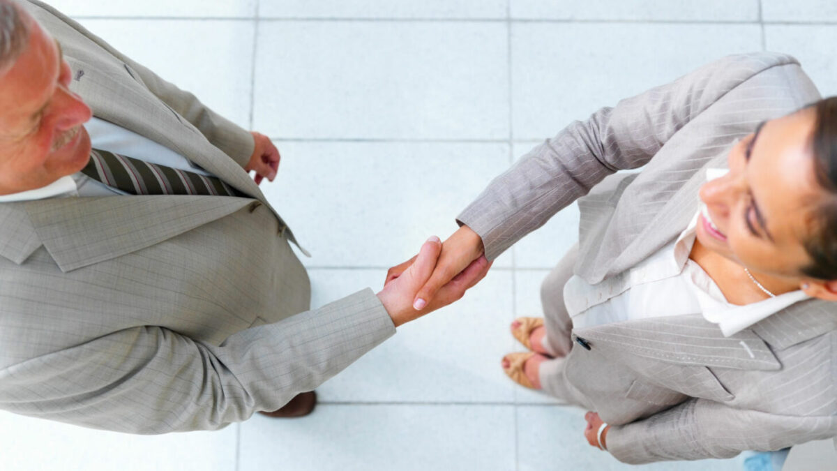 Find and attract the right talent using social media